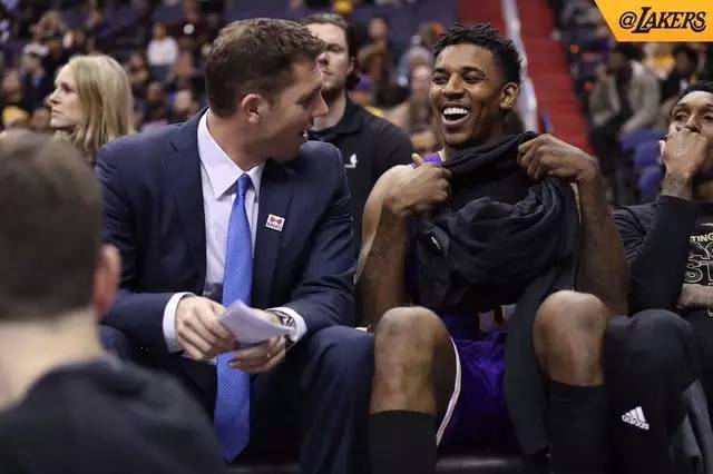 社媒话题 社媒话题